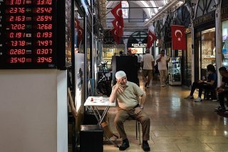 La banque centrale turque a relevé son taux directeur à 25% afin d'empêcher un rebond de l'inflation, repartie de plus belle en juillet, propulsant la livre à son plus haut niveau face au dollar depuis juin. (archives)